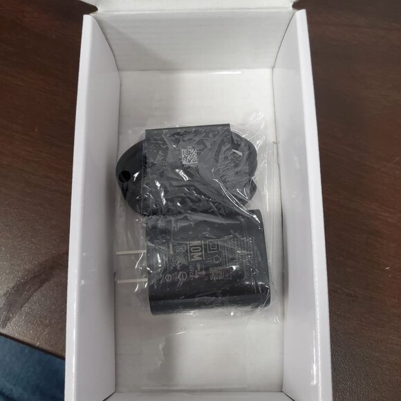 LG V35 ThinQ 64GB Black, Unlocked. In good condition !!! - Picture 6 of 9